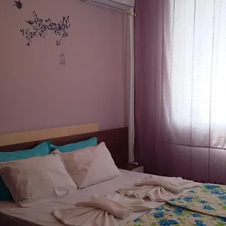 Blue Rose Comfort Apartment
